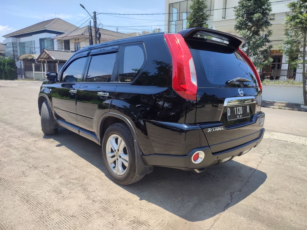 Used 2011 Nissan X-Trail  2.5 ST AT 2.5 ST AT for sale