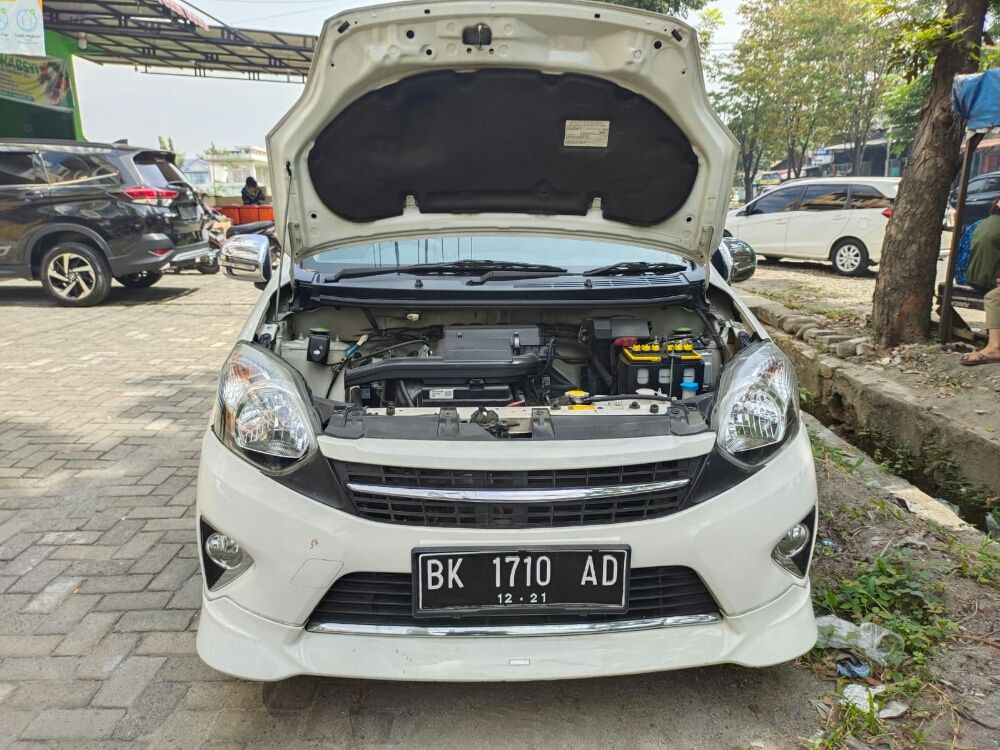 2016 Toyota Agya 1.0L G M/T 1.0L G M/T tua