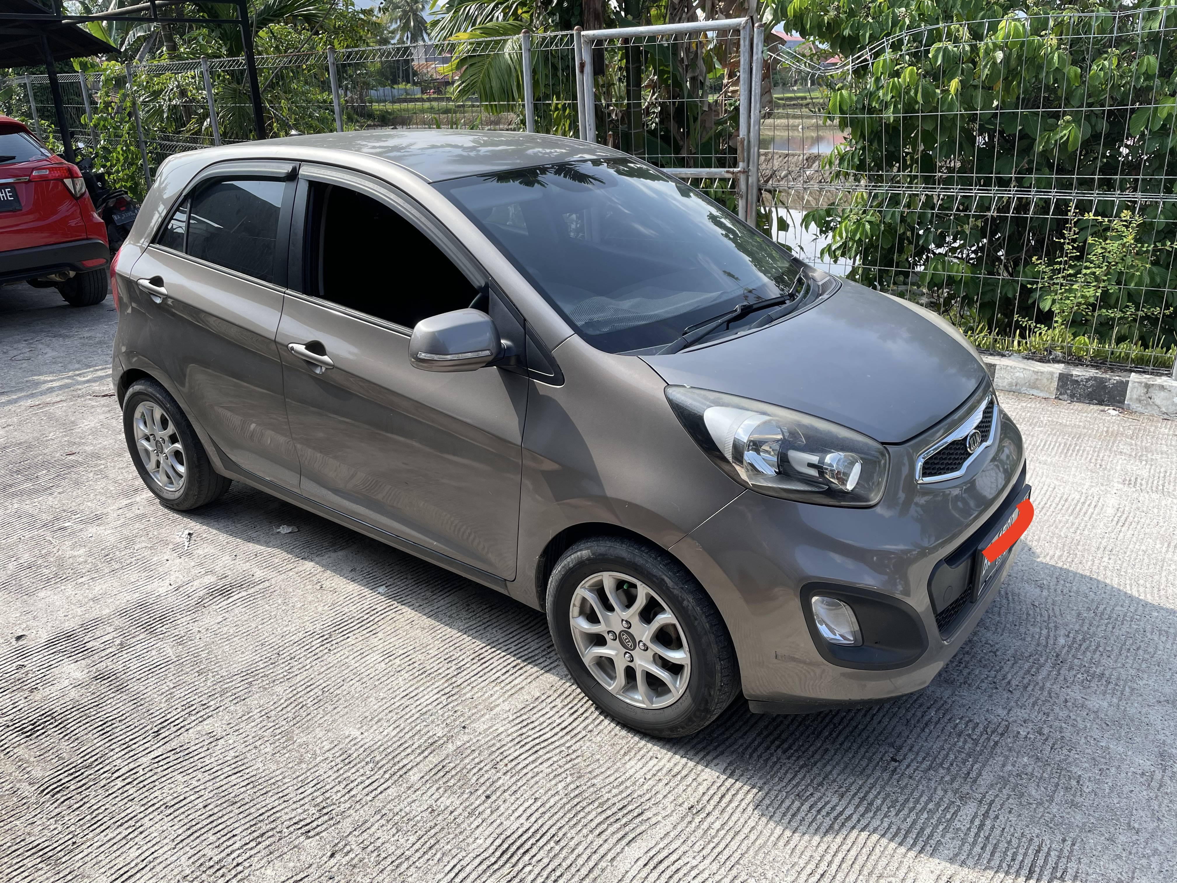 2012 Kia Picanto 1.2L AT 1.2L AT bekas