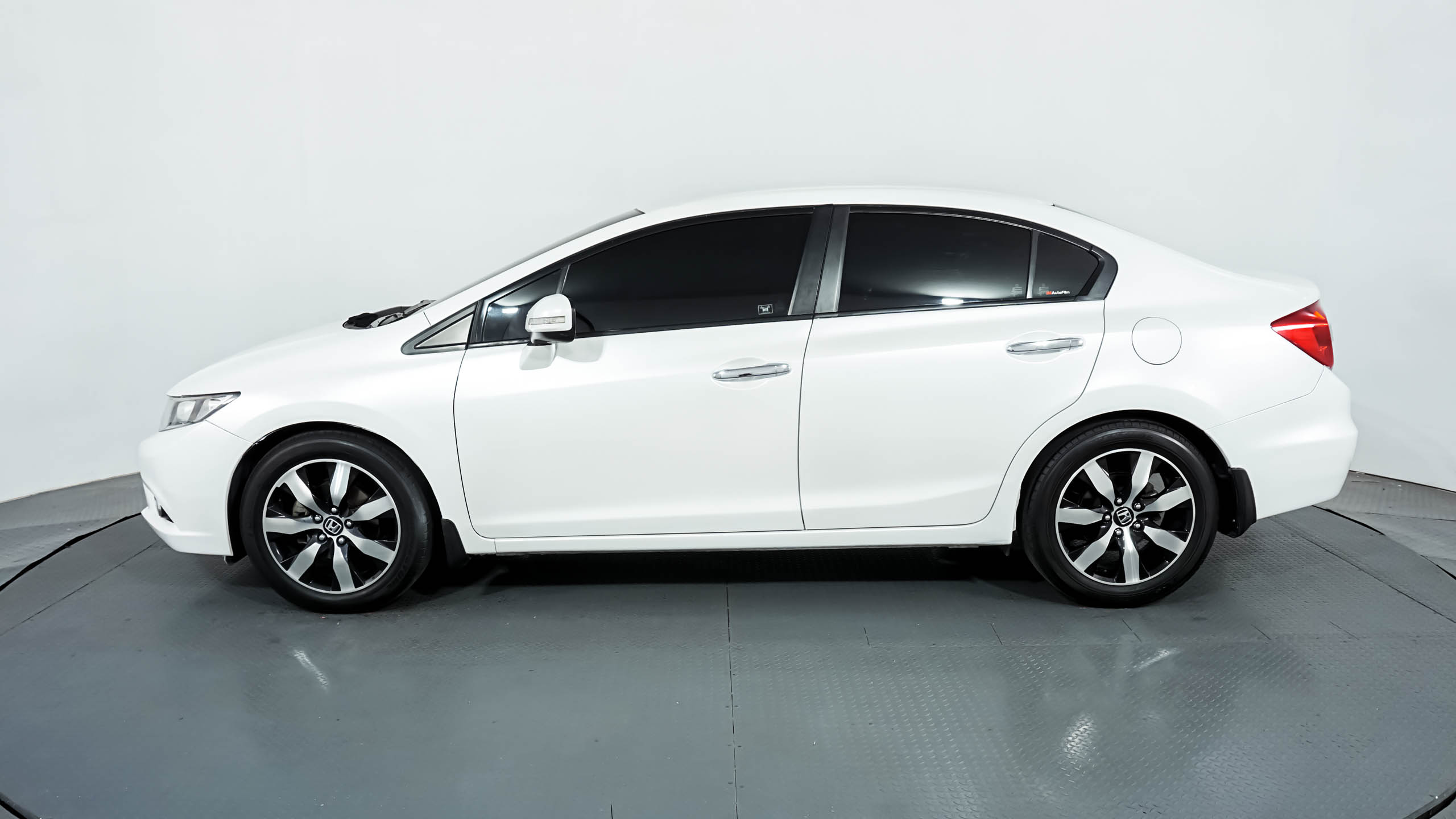 2015 Honda Civic  1.8L AT 1.8L AT tua