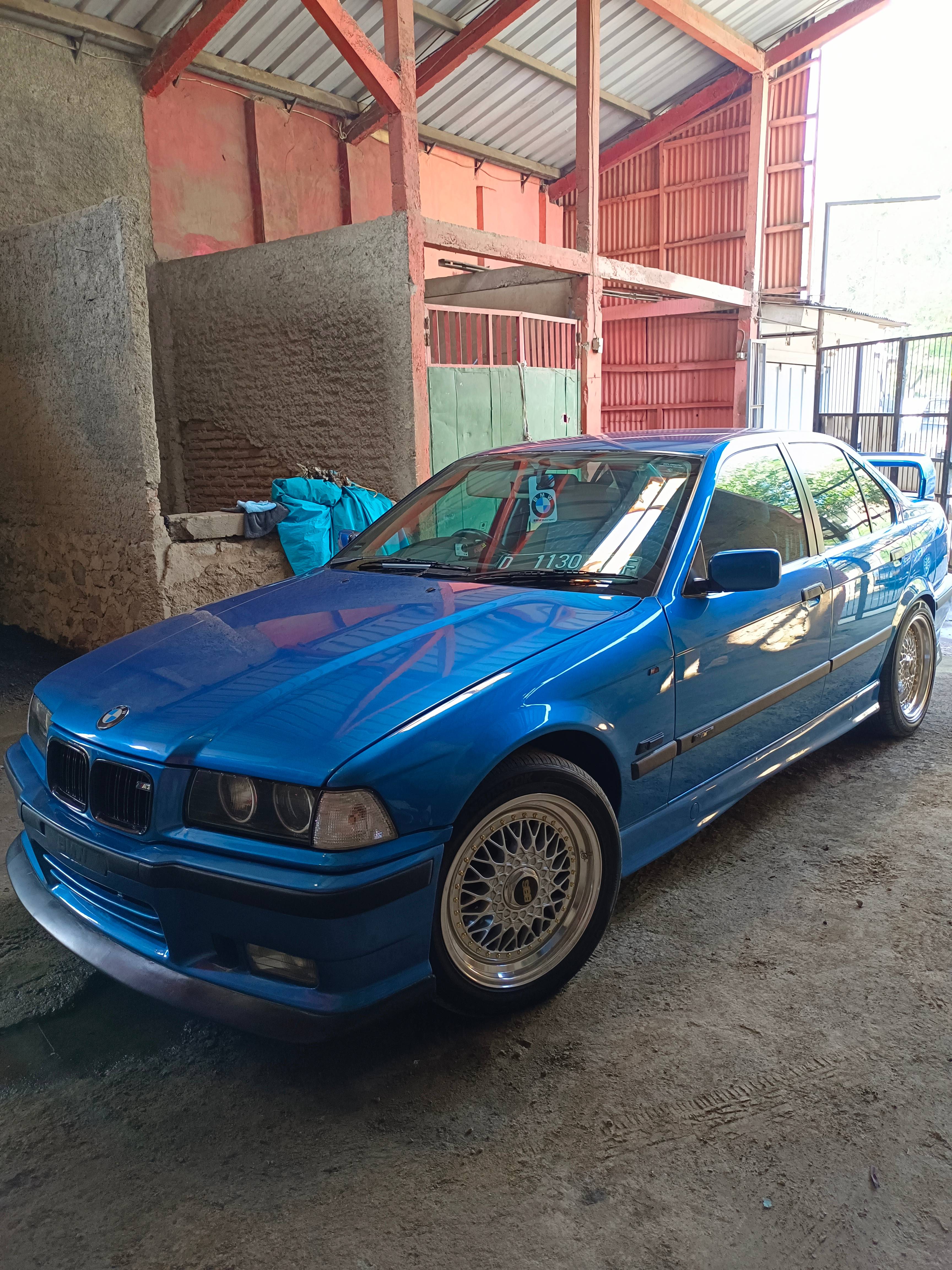 2000 BMW 3 Series Sedan Bekas