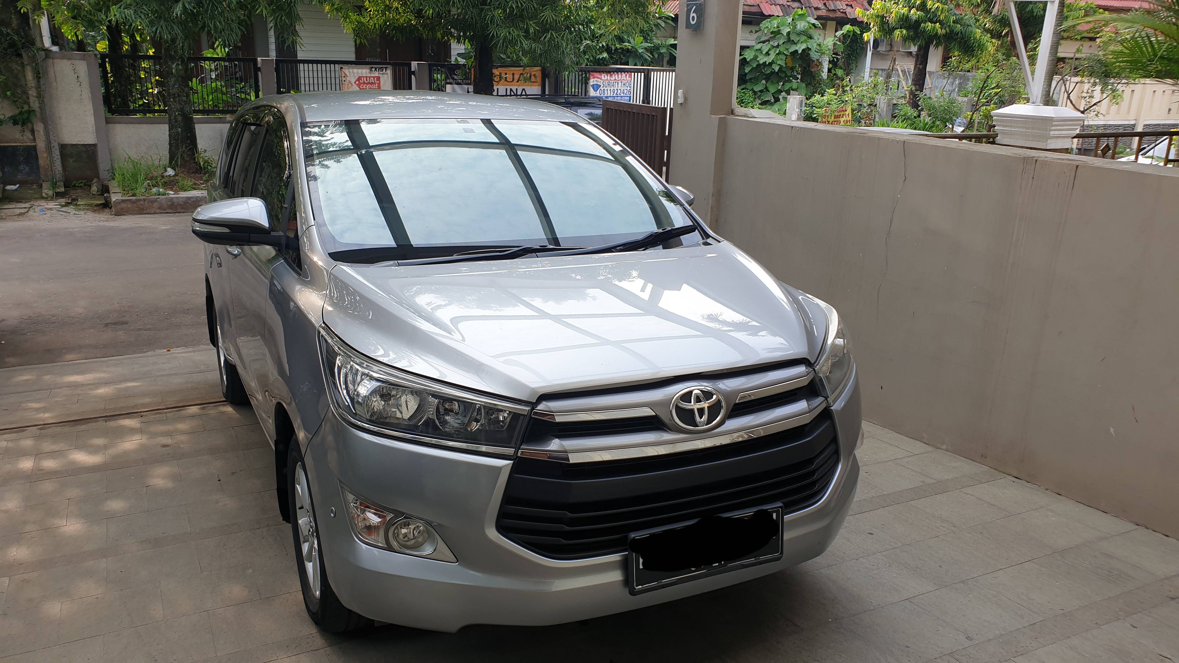 2017 Toyota Kijang Innova REBORN 2.4 V AT DIESEL REBORN 2.4 V AT DIESEL bekas