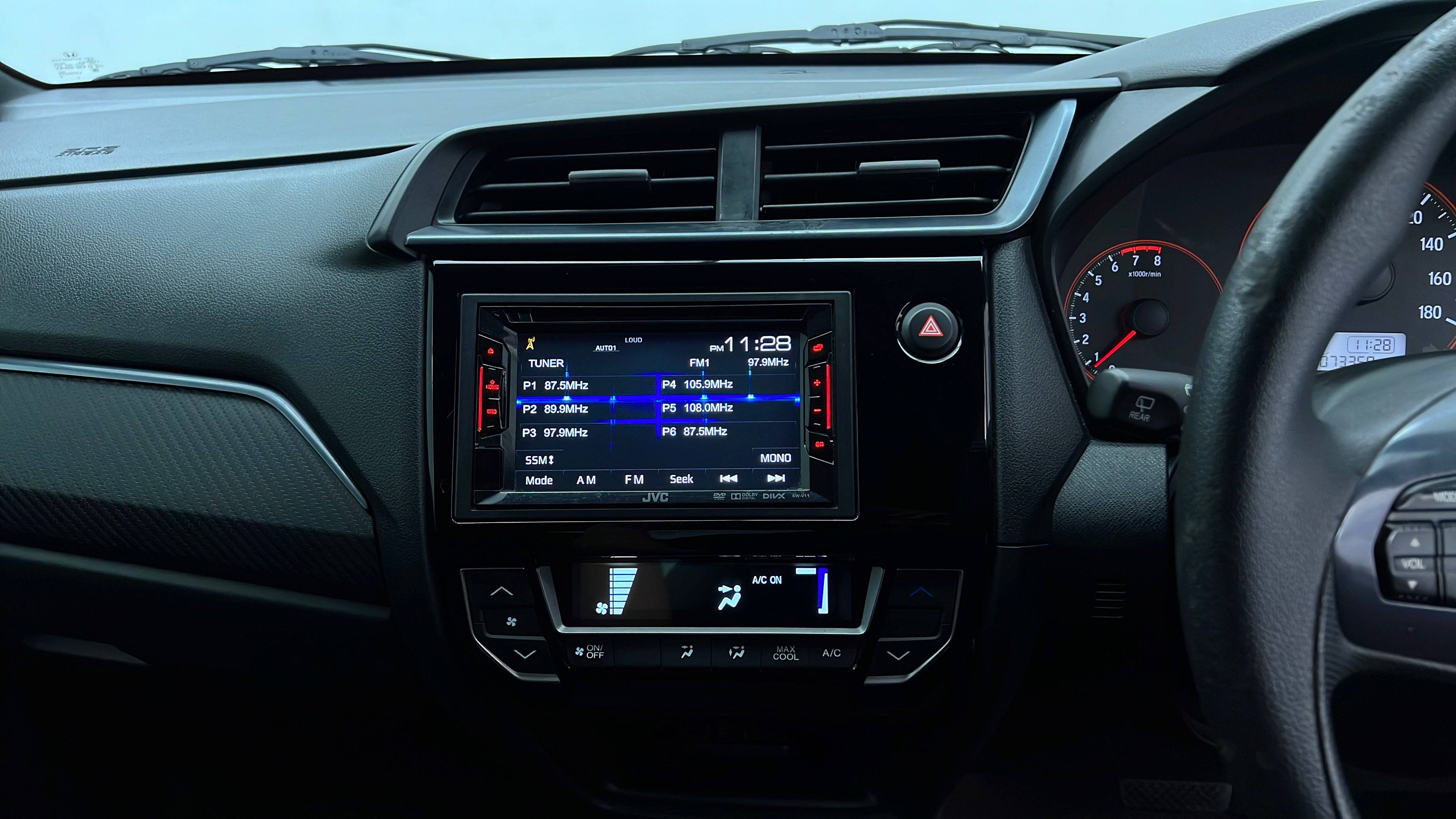 Dijual 2018 Honda Brio RS CVT RS CVT Bekas