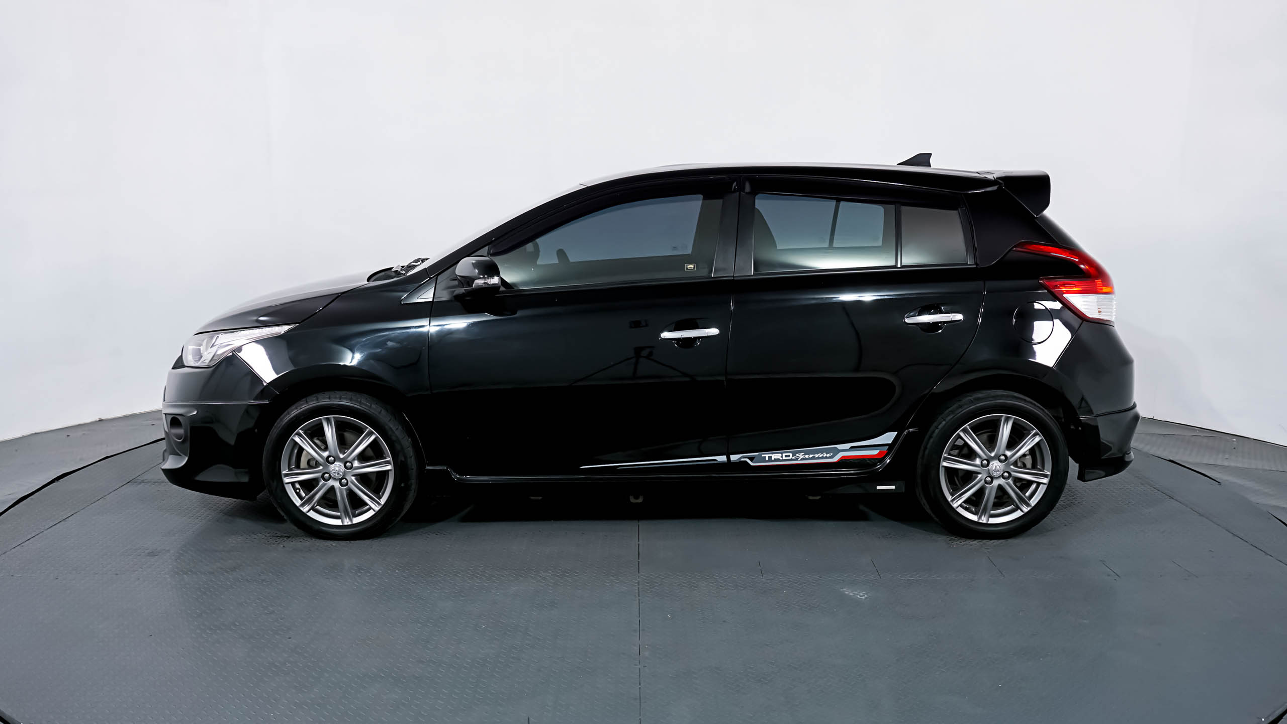 2016 Toyota Yaris S TRD 1.5L MT S TRD 1.5L MT tua