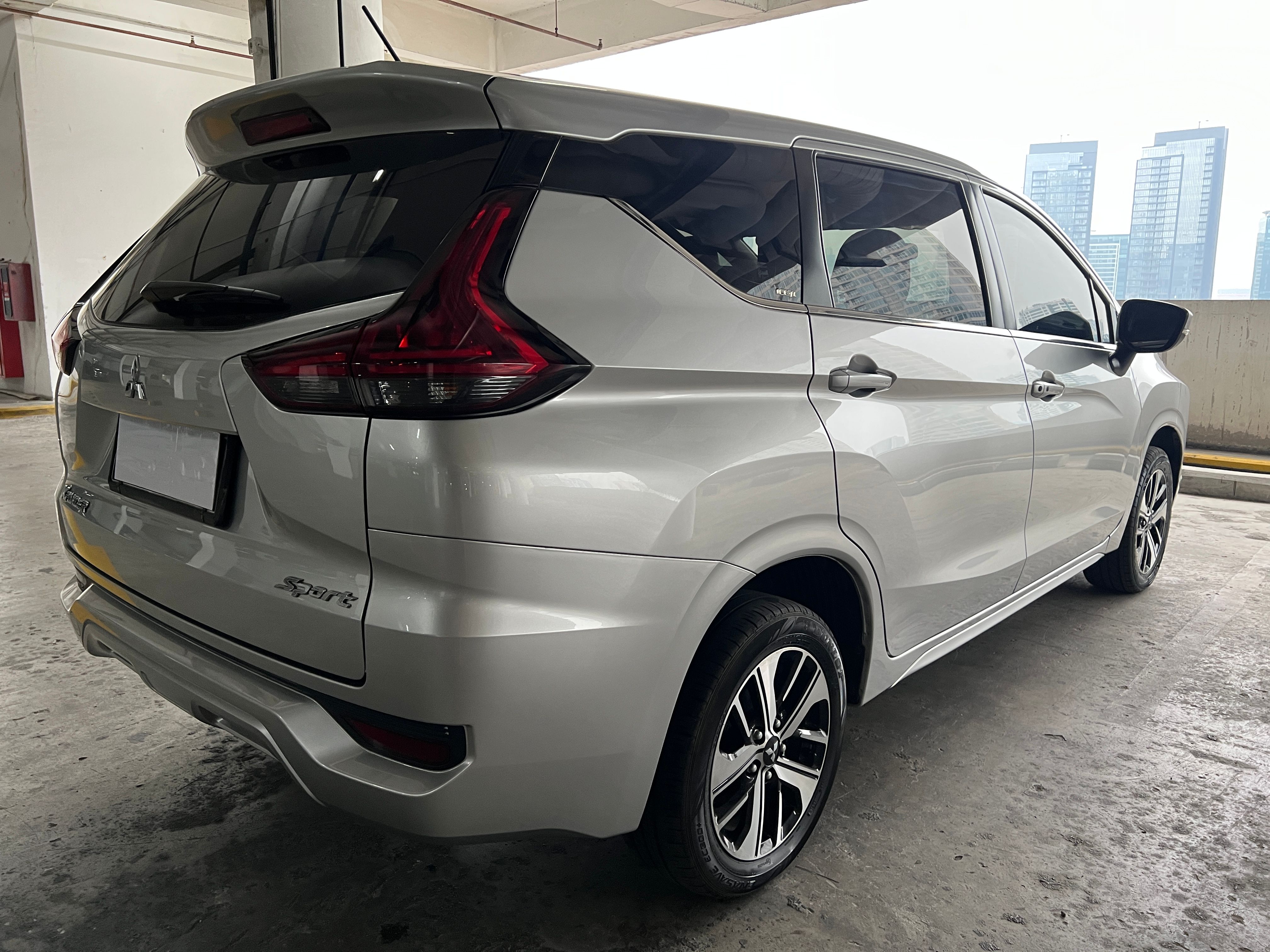 Dijual 2019 Mitsubishi Xpander  Sport AT Sport AT Bekas
