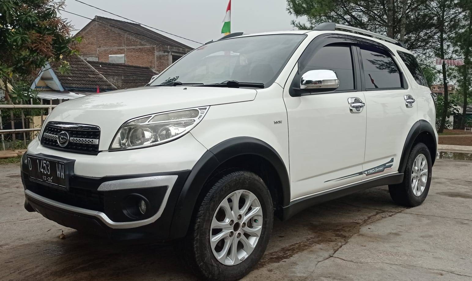 2014 Daihatsu Terios TX ADVENTURE 1.5L MT TX ADVENTURE 1.5L MT tua