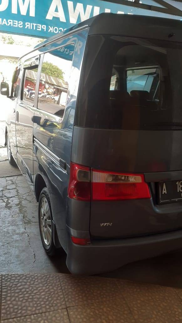 2011 Daihatsu Luxio  1.5 M MT FH 1.5 M MT FH tua