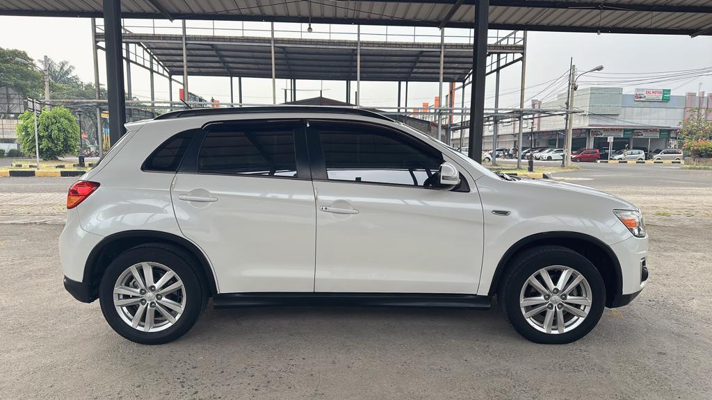 2017 Mitsubishi Outlander Sport 2017 Mitsubishi Outlander Sport