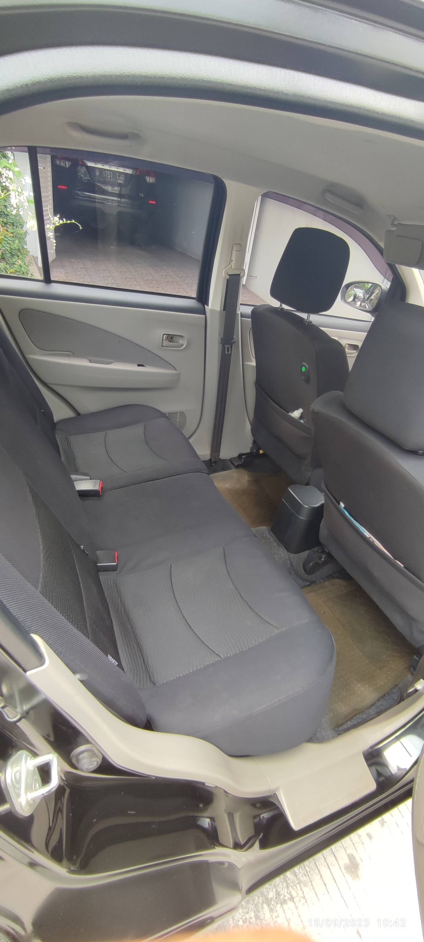 2014 Daihatsu Sirion 2014 Daihatsu Sirion