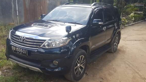 Second Hand 2013 Toyota Fortuner  Second Hand 2013 Toyota Fortuner