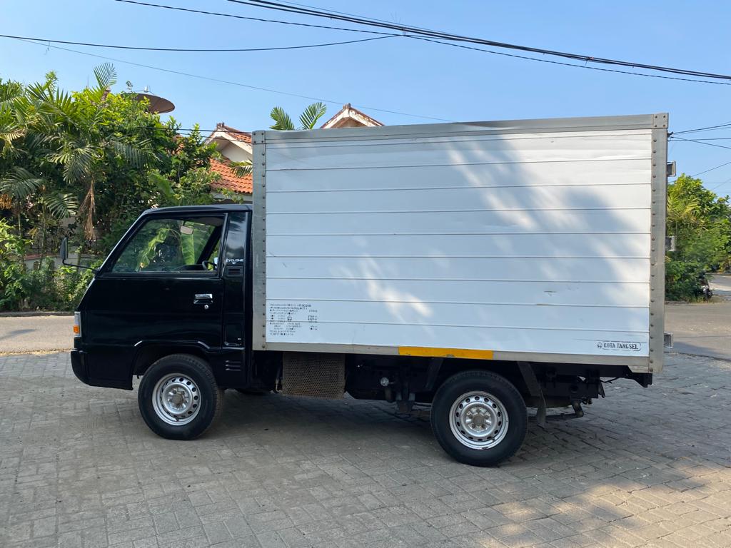 2018 Mitsubishi L300 2018 Mitsubishi L300