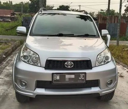 Second Hand 2011 Toyota Rush Second Hand 2011 Toyota Rush