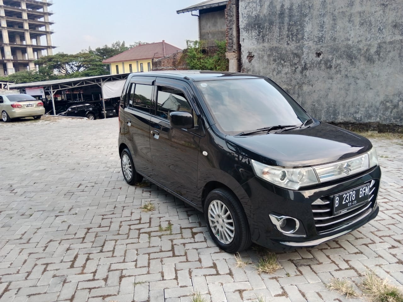 2015 Suzuki Karimun Wagon R GS 2015 Suzuki Karimun Wagon R GS