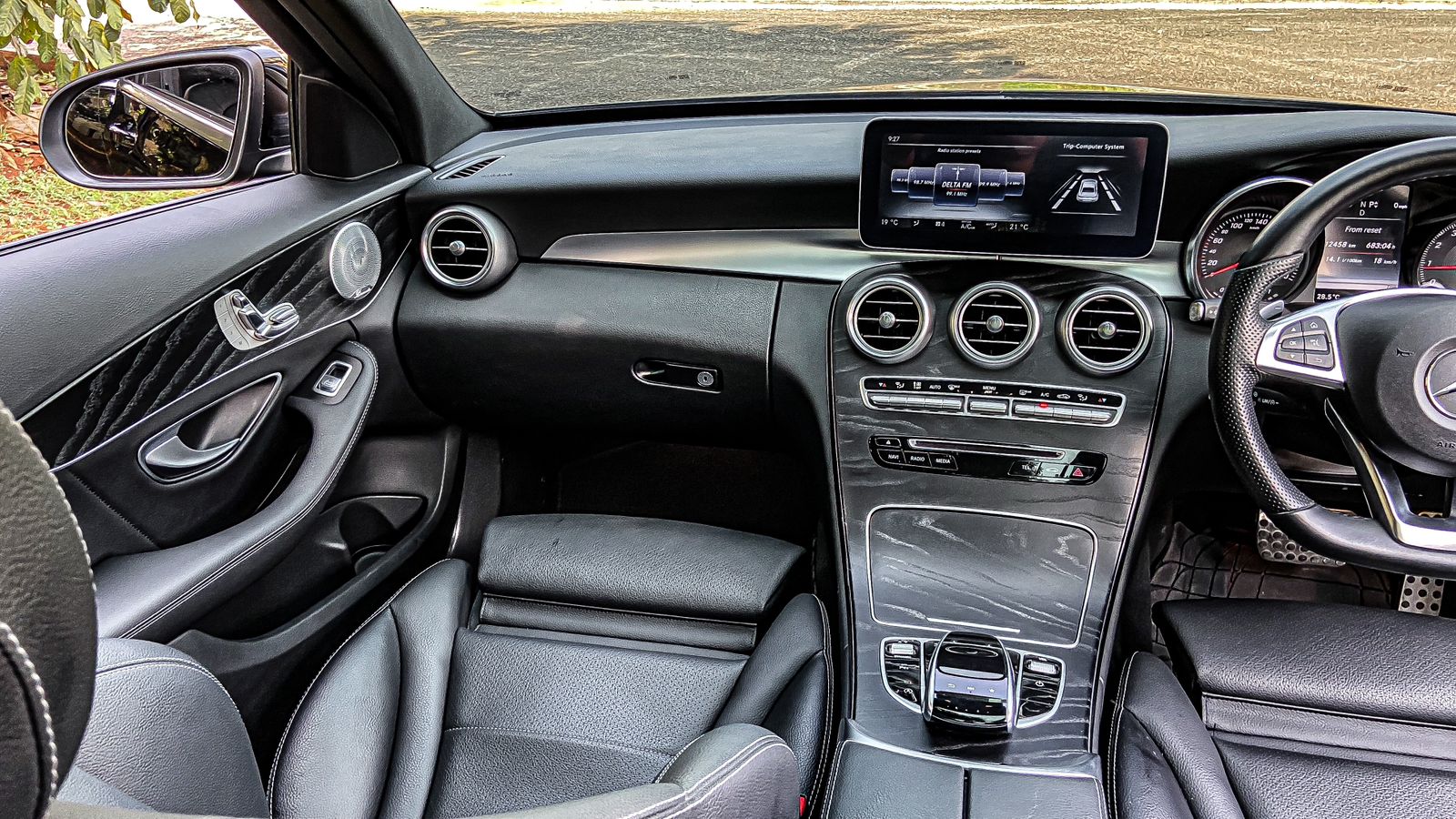 2016 Mercedes Benz C-Class Sedan 2016 Mercedes Benz C-Class Sedan