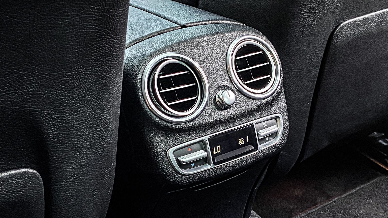 2016 Mercedes Benz C-Class Sedan 2016 Mercedes Benz C-Class Sedan