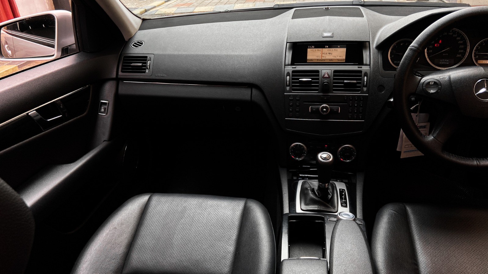 2011 Mercedes Benz C-Class Sedan 2011 Mercedes Benz C-Class Sedan