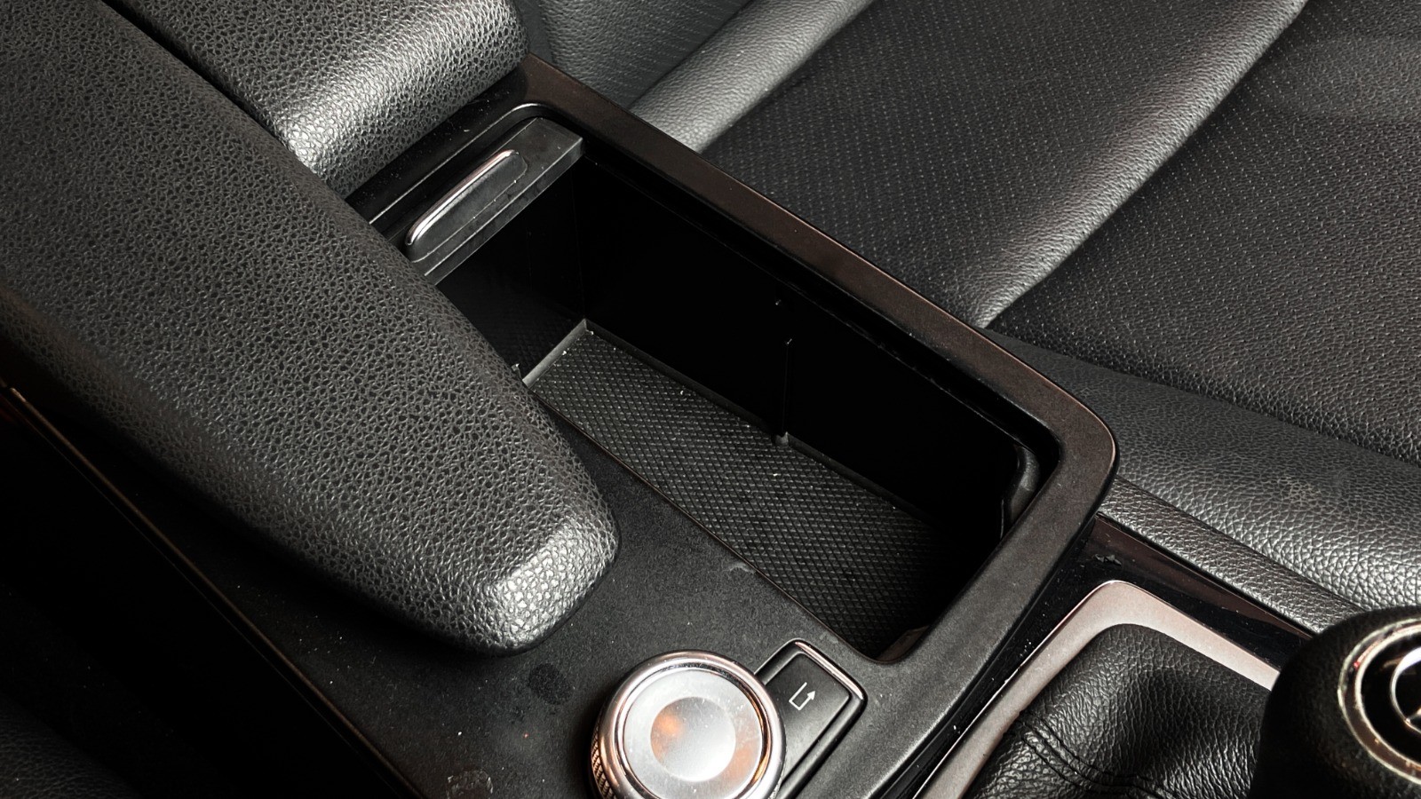 2011 Mercedes Benz C-Class Sedan 2011 Mercedes Benz C-Class Sedan