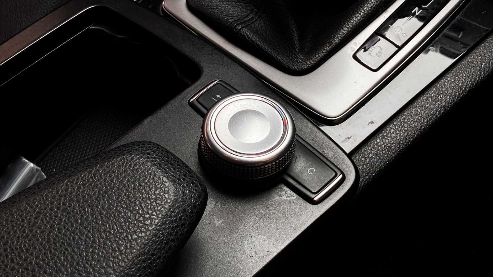 2011 Mercedes Benz C-Class Sedan 2011 Mercedes Benz C-Class Sedan