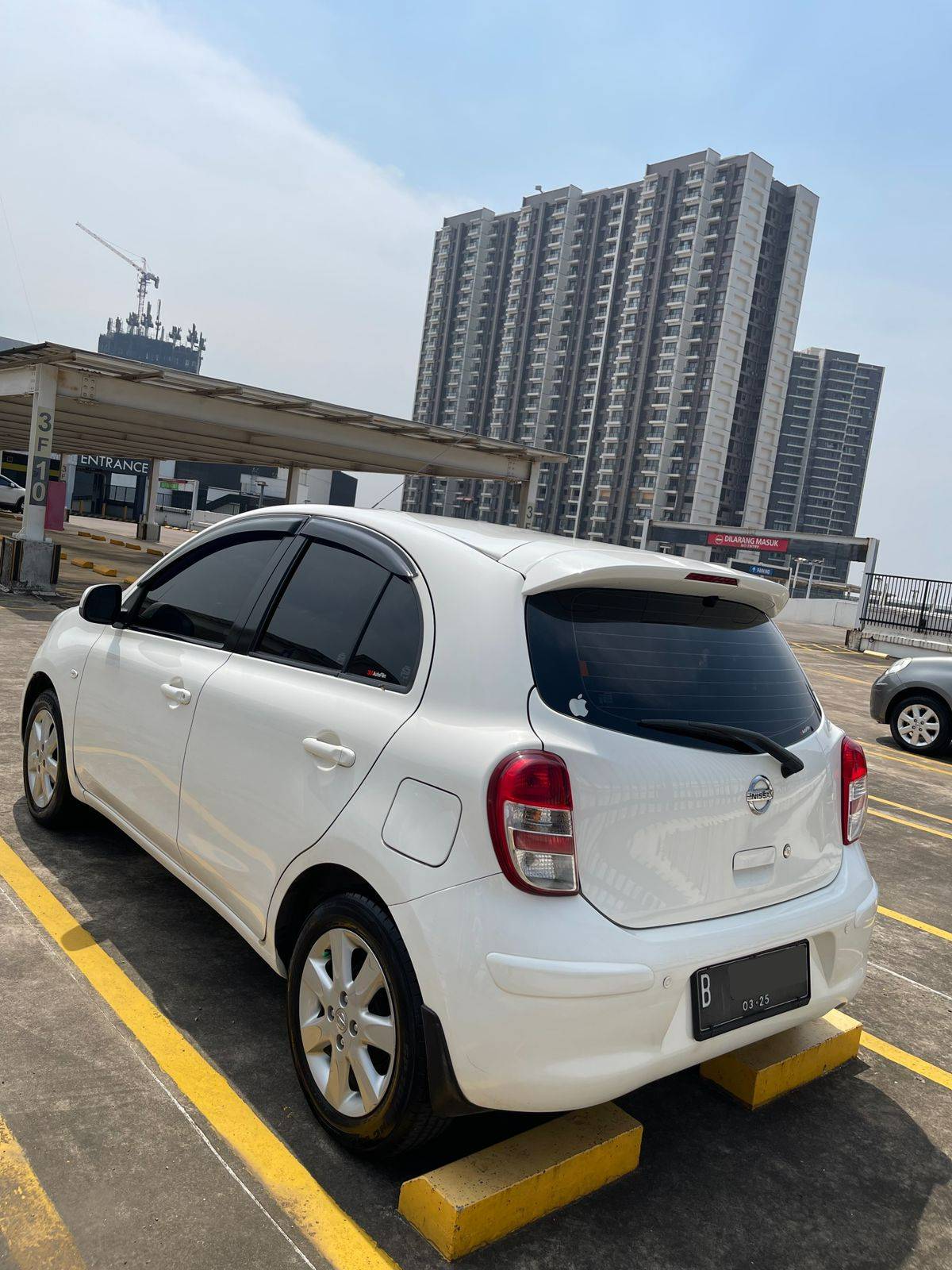 2013 Nissan March 2013 Nissan March