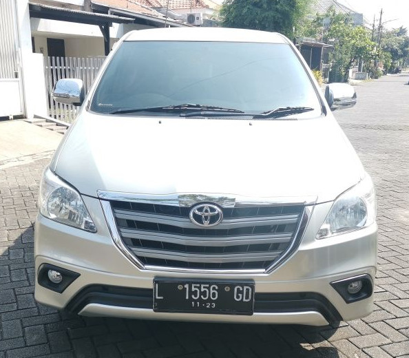 2013 Toyota Kijang Innova 2013 Toyota Kijang Innova