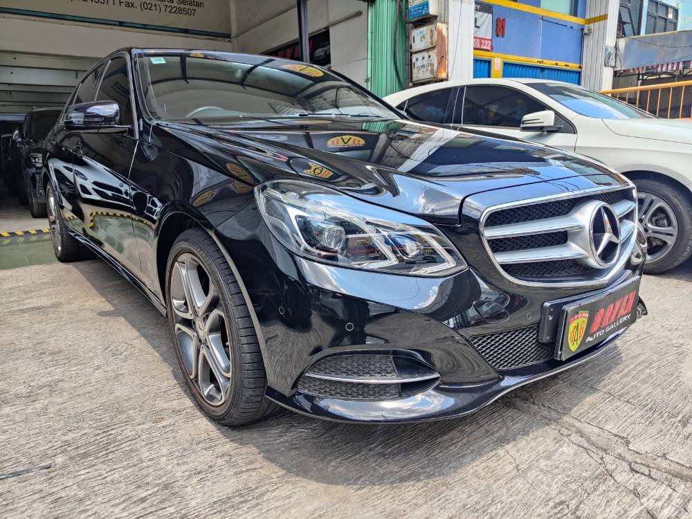 Dijual 2015 Mercedes Benz E-Class E 250 Avantgarde Line E 250 Avantgarde Line Bekas