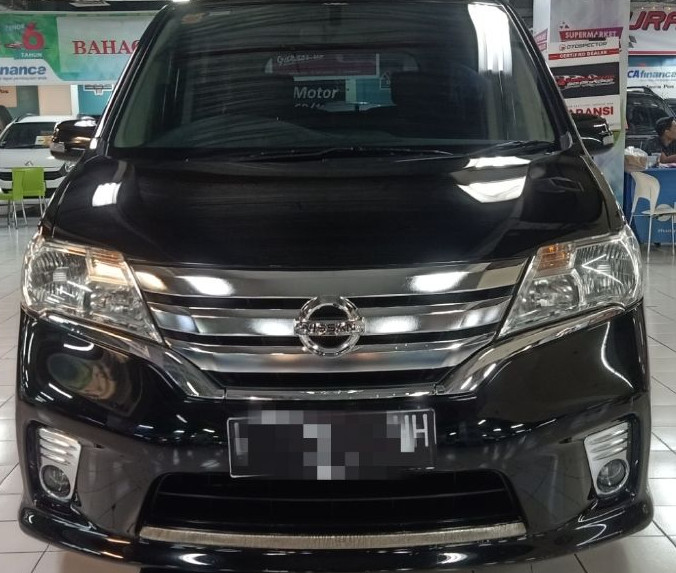 2014 Nissan Serena Bekas 2014 Nissan Serena Bekas