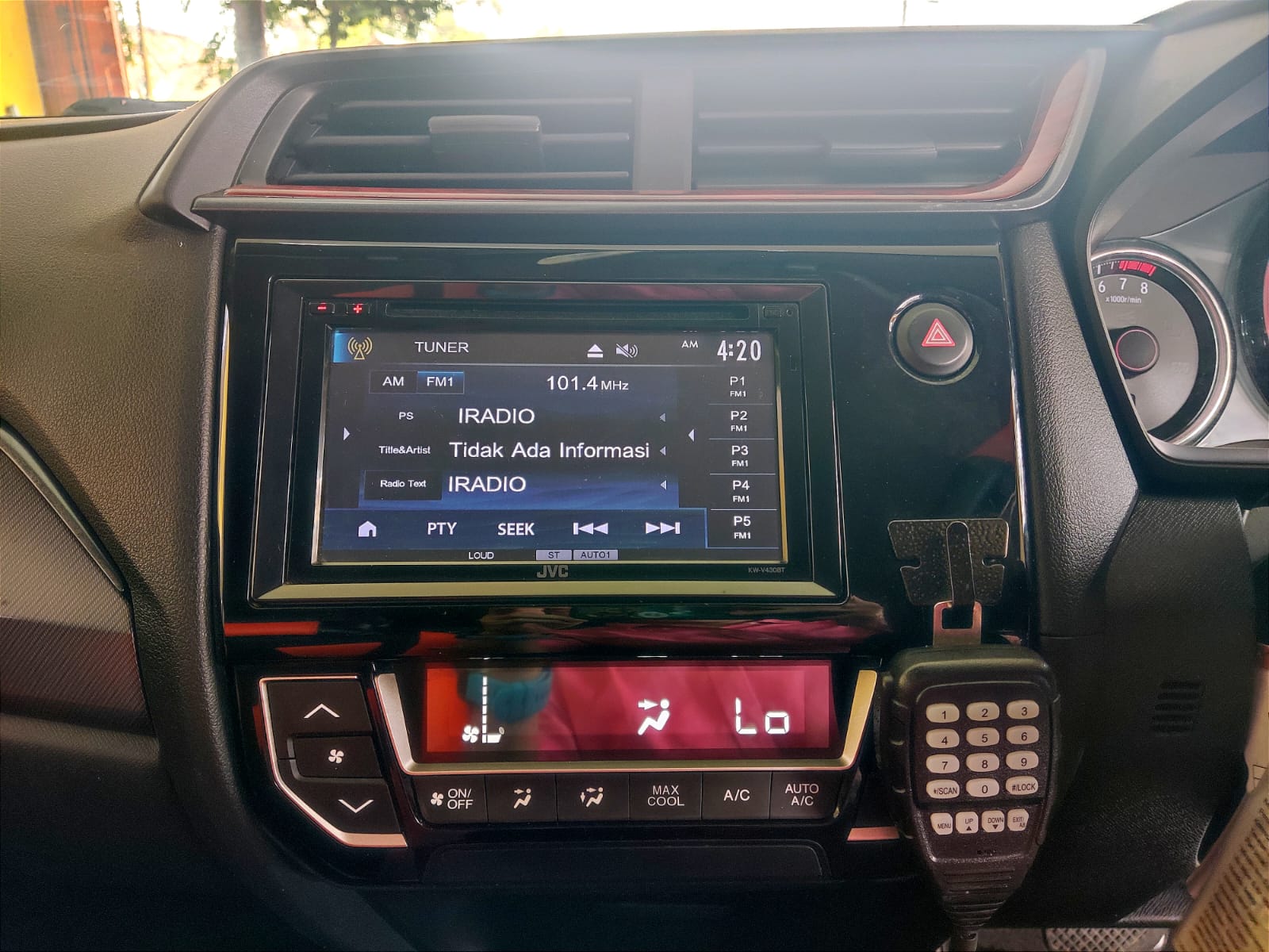 2017 Honda Mobilio 2017 Honda Mobilio