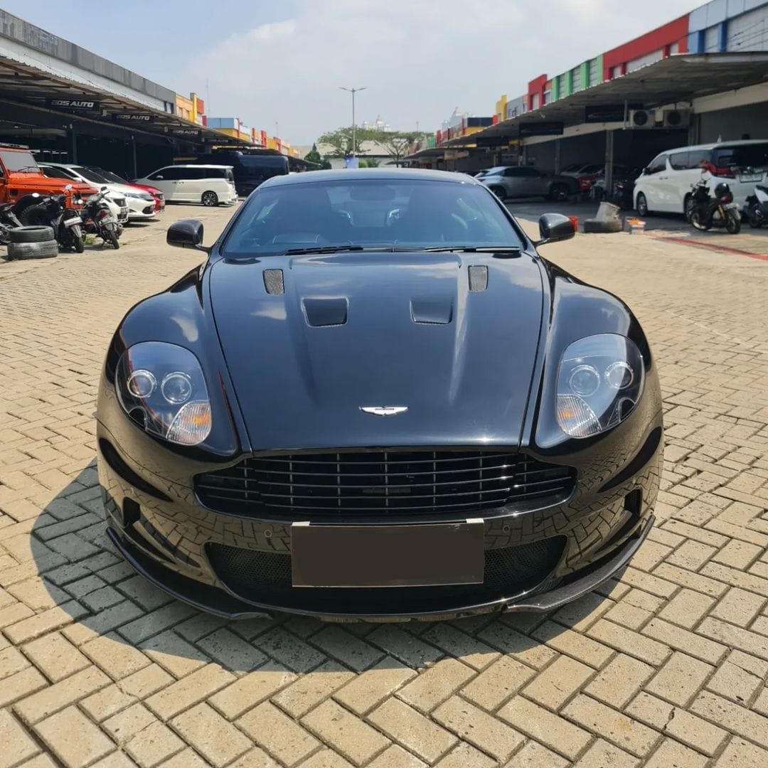 2012 Aston Martin DB9 Bekas 2012 Aston Martin DB9 Bekas