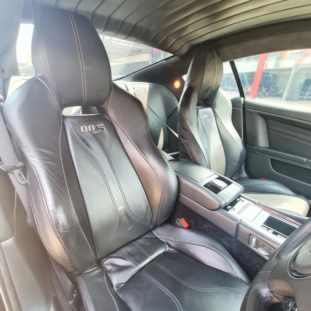 2012 Aston Martin DB9 Coupe 2012 Aston Martin DB9 Coupe