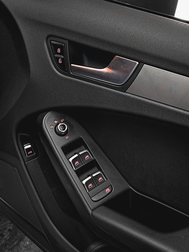 2012 Audi A4 1.8 TFSI 2012 Audi A4 1.8 TFSI