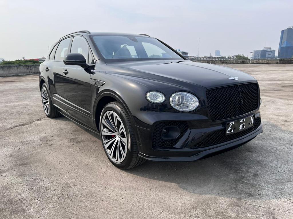 2022 Bentley Bentayga 4.0 L Bekas 2022 Bentley Bentayga 4.0 L Bekas