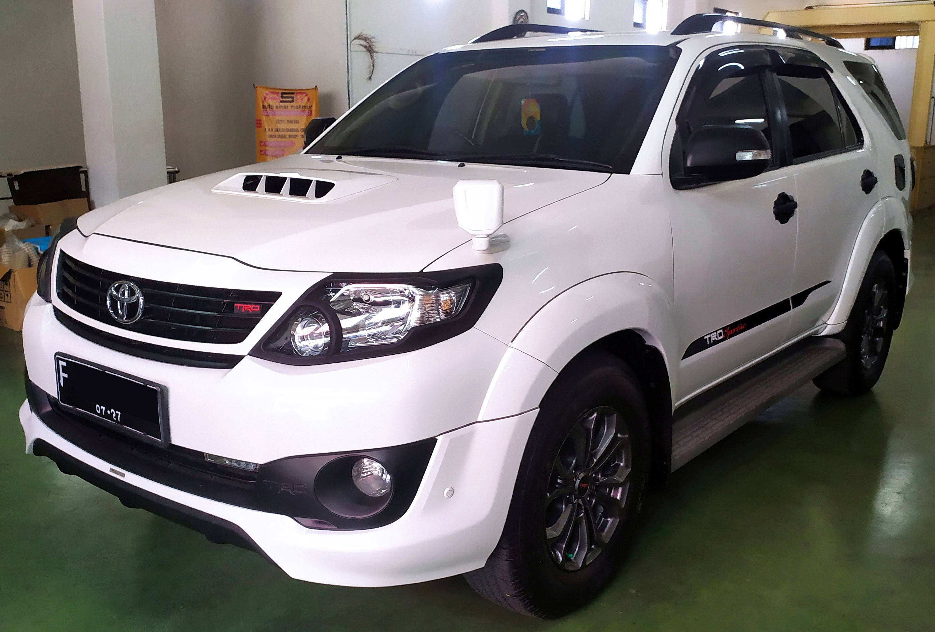 2015 Toyota Fortuner  2015 Toyota Fortuner