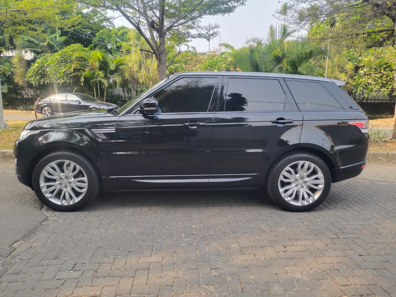2014 Land Rover Range Rover Sport 2014 Land Rover Range Rover Sport