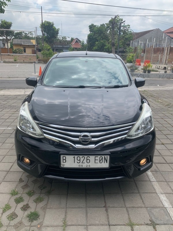 2016 Nissan Grand Livina