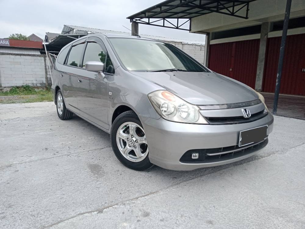 2005 Honda Stream VTEC 1.7L AT Bekas