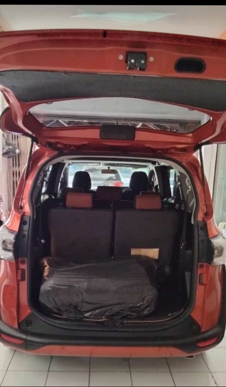 2017 Toyota Sienta 2017 Toyota Sienta