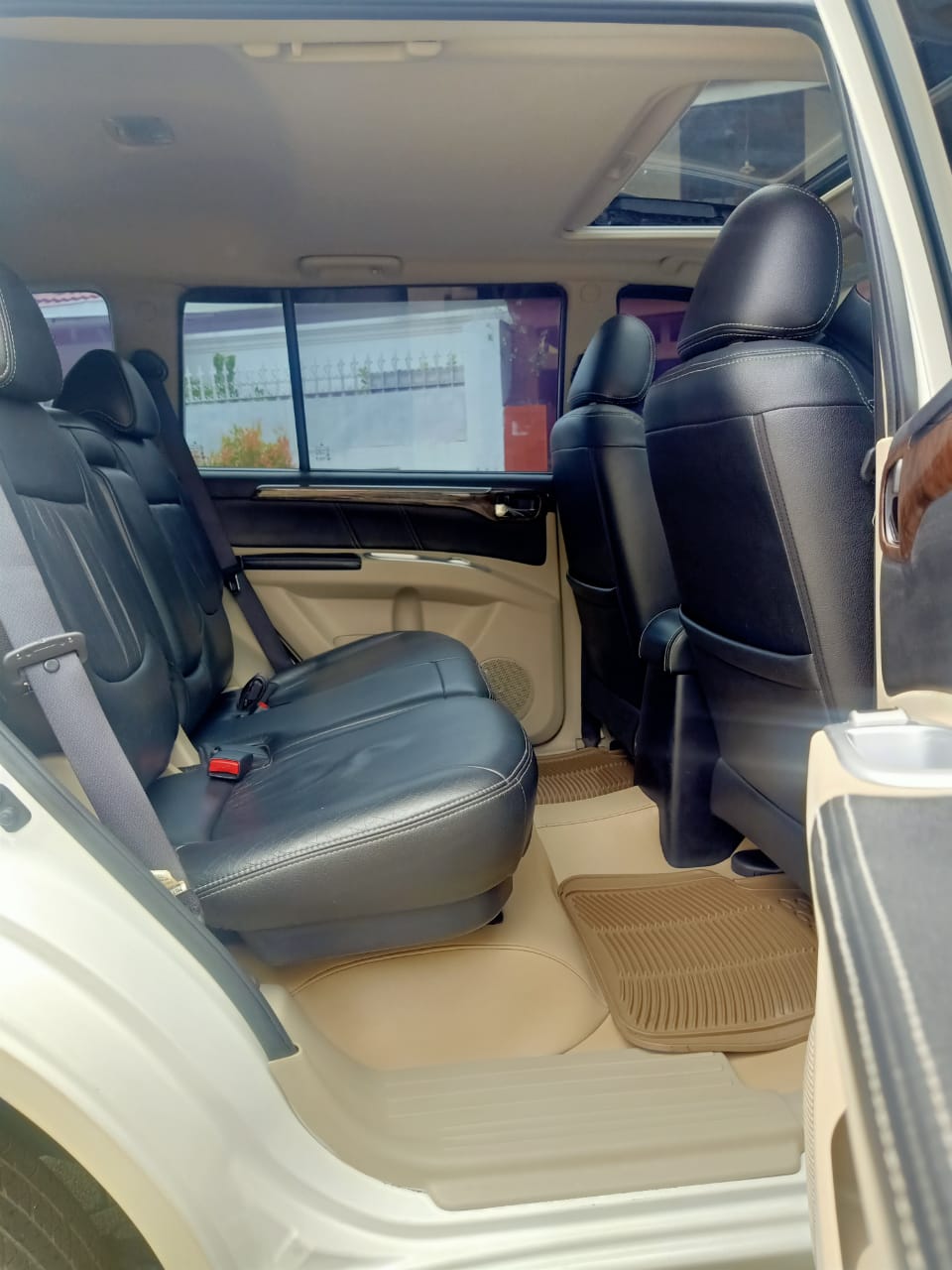 2014 Mitsubishi Pajero Sport 2014 Mitsubishi Pajero Sport