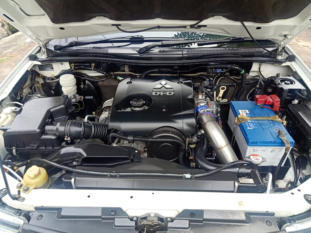 2014 Mitsubishi Pajero Sport 2014 Mitsubishi Pajero Sport