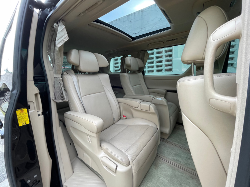 2014 Toyota Alphard 2014 Toyota Alphard