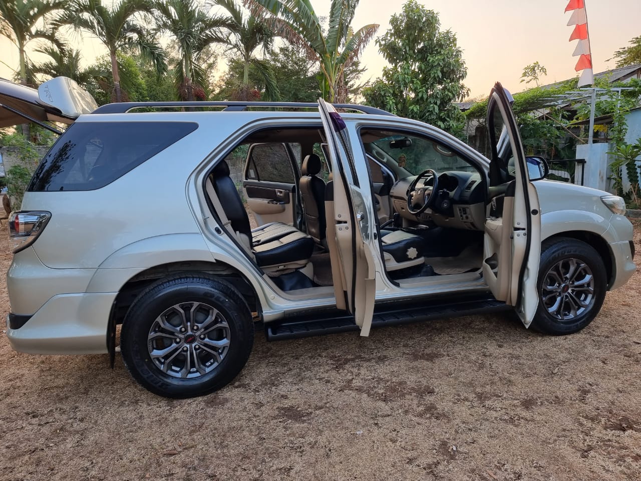 2014 Toyota Fortuner  2014 Toyota Fortuner