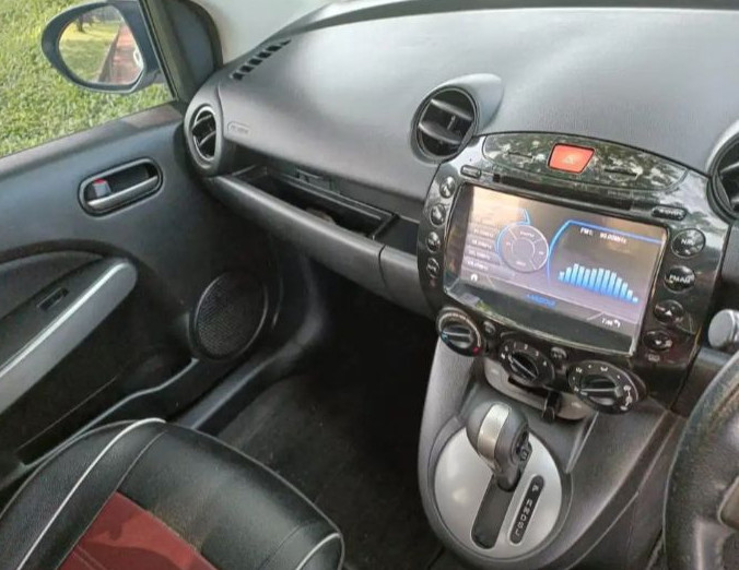 2002 Mazda 2 2002 Mazda 2