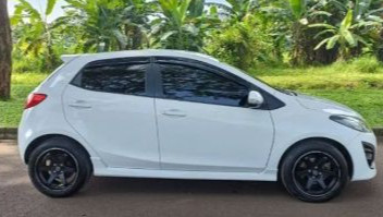 2002 Mazda 2 2002 Mazda 2