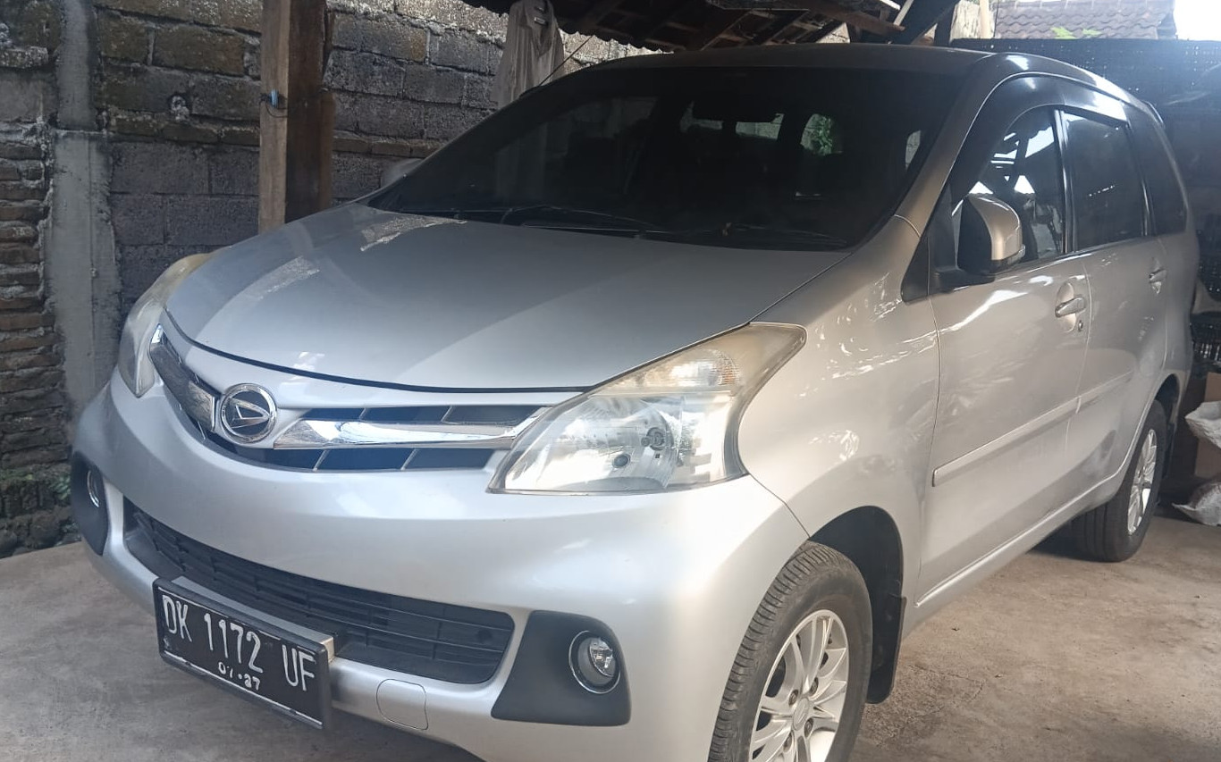 2012 Daihatsu Xenia 2012 Daihatsu Xenia