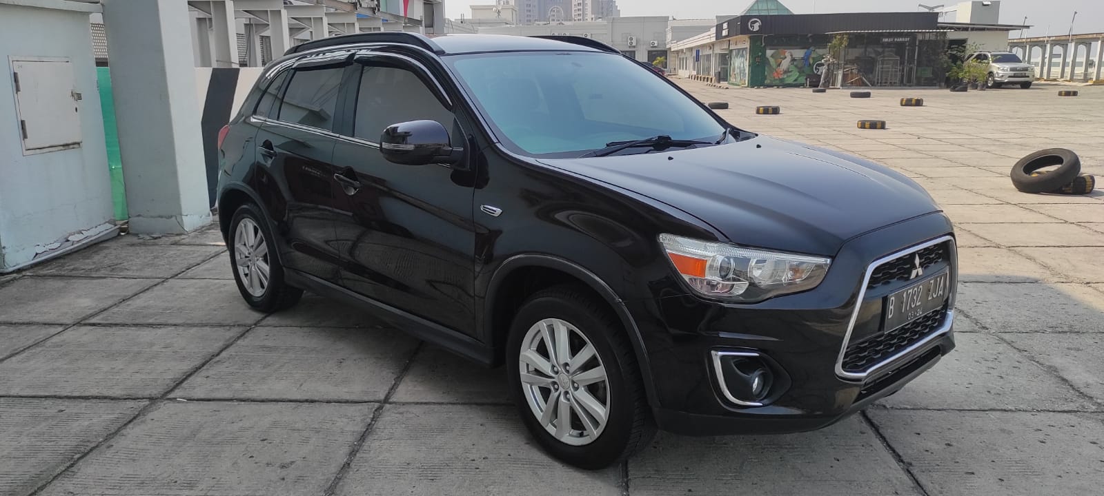 2014 Mitsubishi Outlander Sport 2014 Mitsubishi Outlander Sport