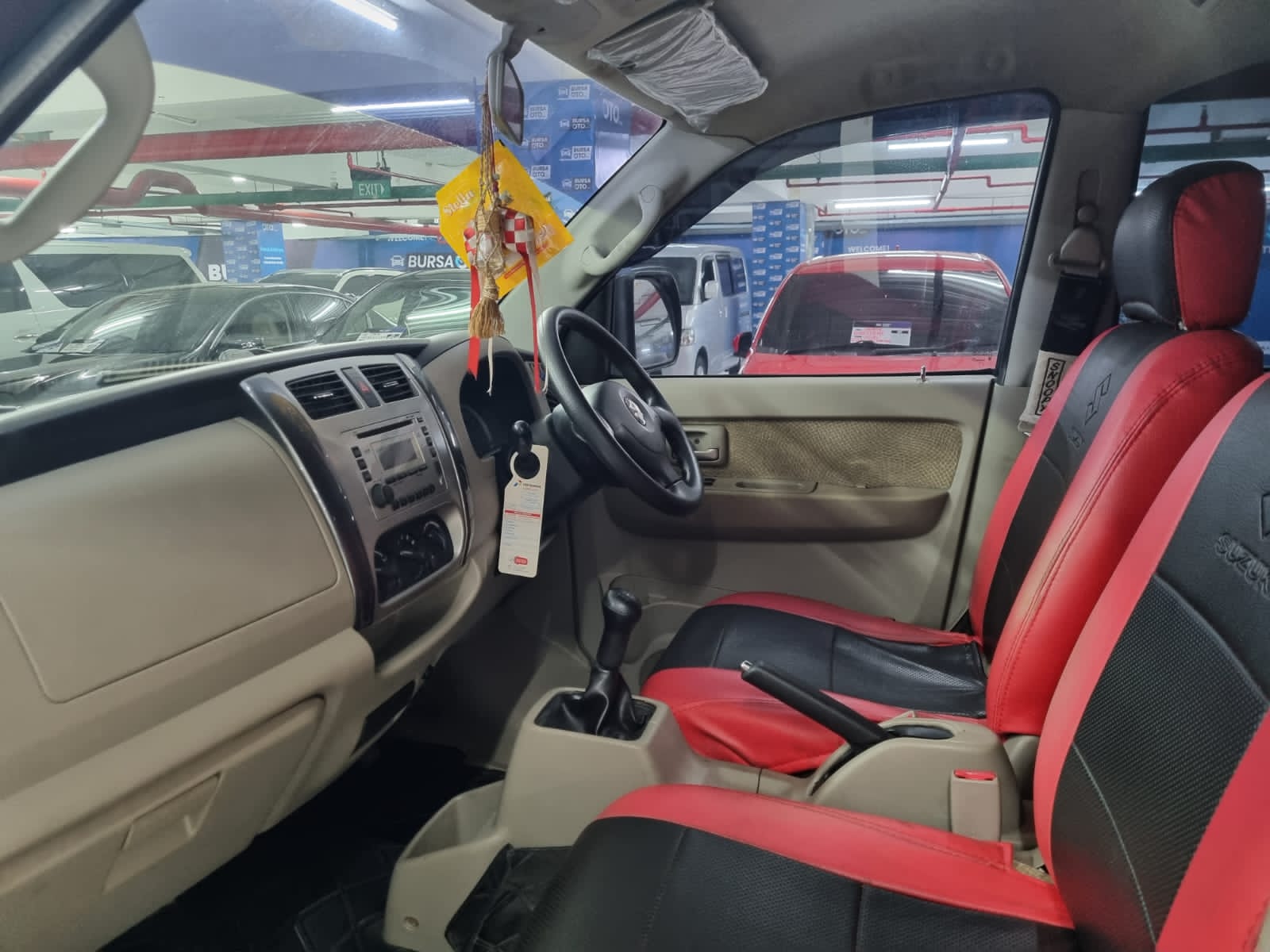 2012 Suzuki APV Arena 2012 Suzuki APV Arena