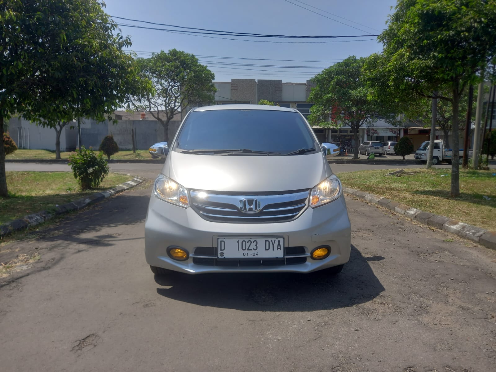 Second Hand 2012 Honda Freed Second Hand 2012 Honda Freed