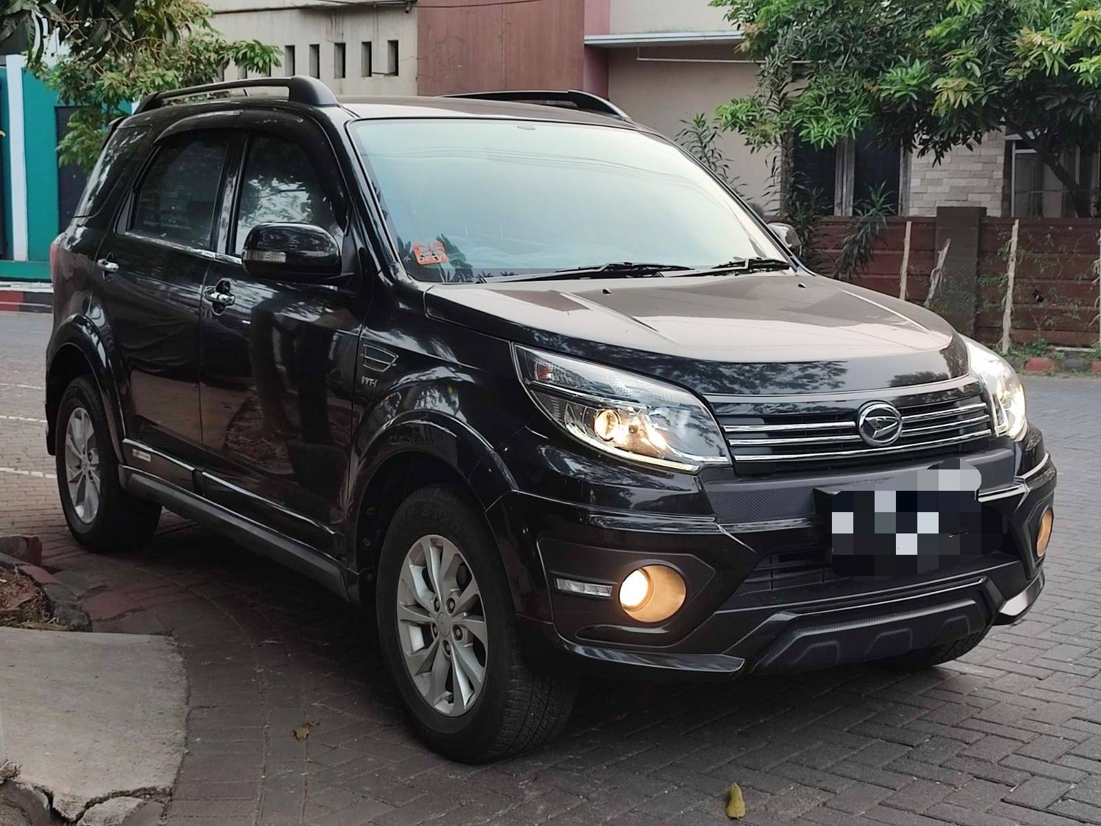 Second Hand 2016 Daihatsu Terios Second Hand 2016 Daihatsu Terios