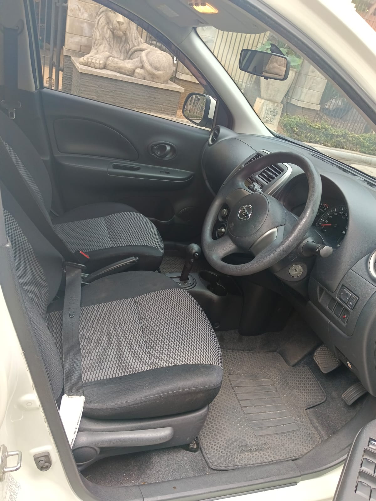 2014 Nissan March 2014 Nissan March