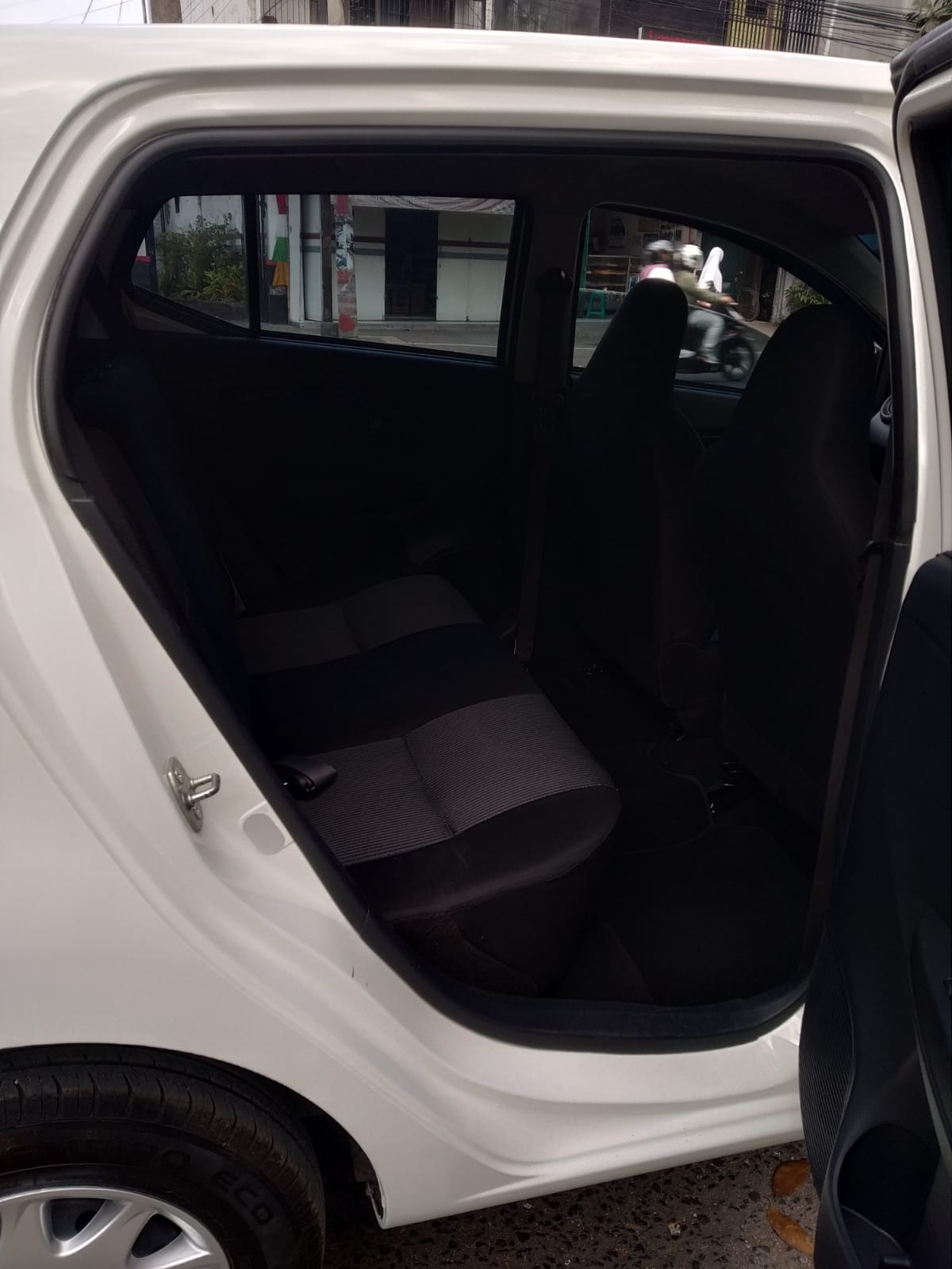 2022 Daihatsu Ayla  2022 Daihatsu Ayla