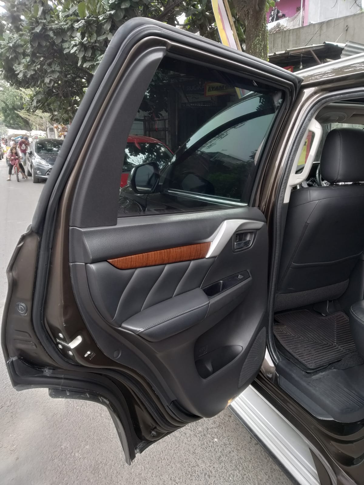 2016 Mitsubishi Pajero Sport 2016 Mitsubishi Pajero Sport